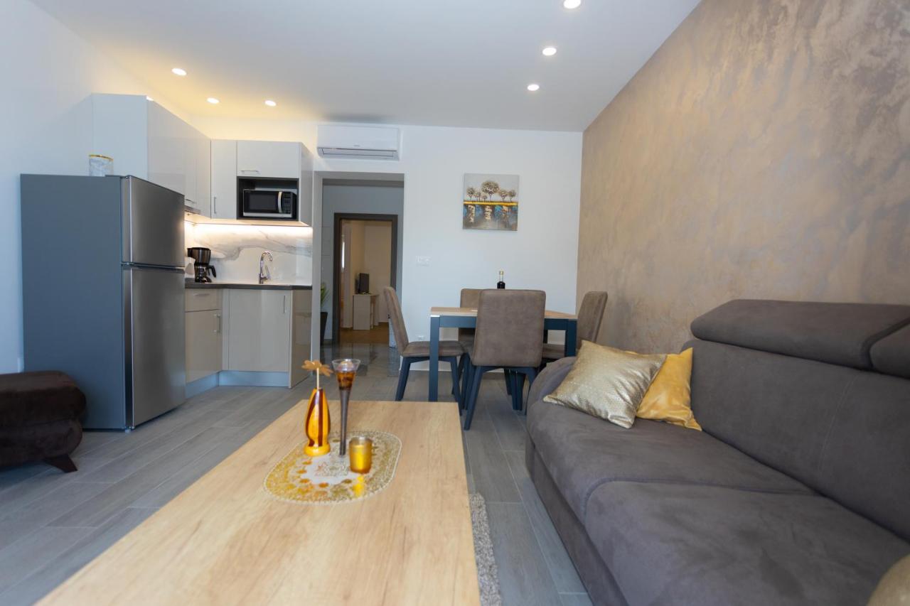 Apartments Vicin Brela Ngoại thất bức ảnh