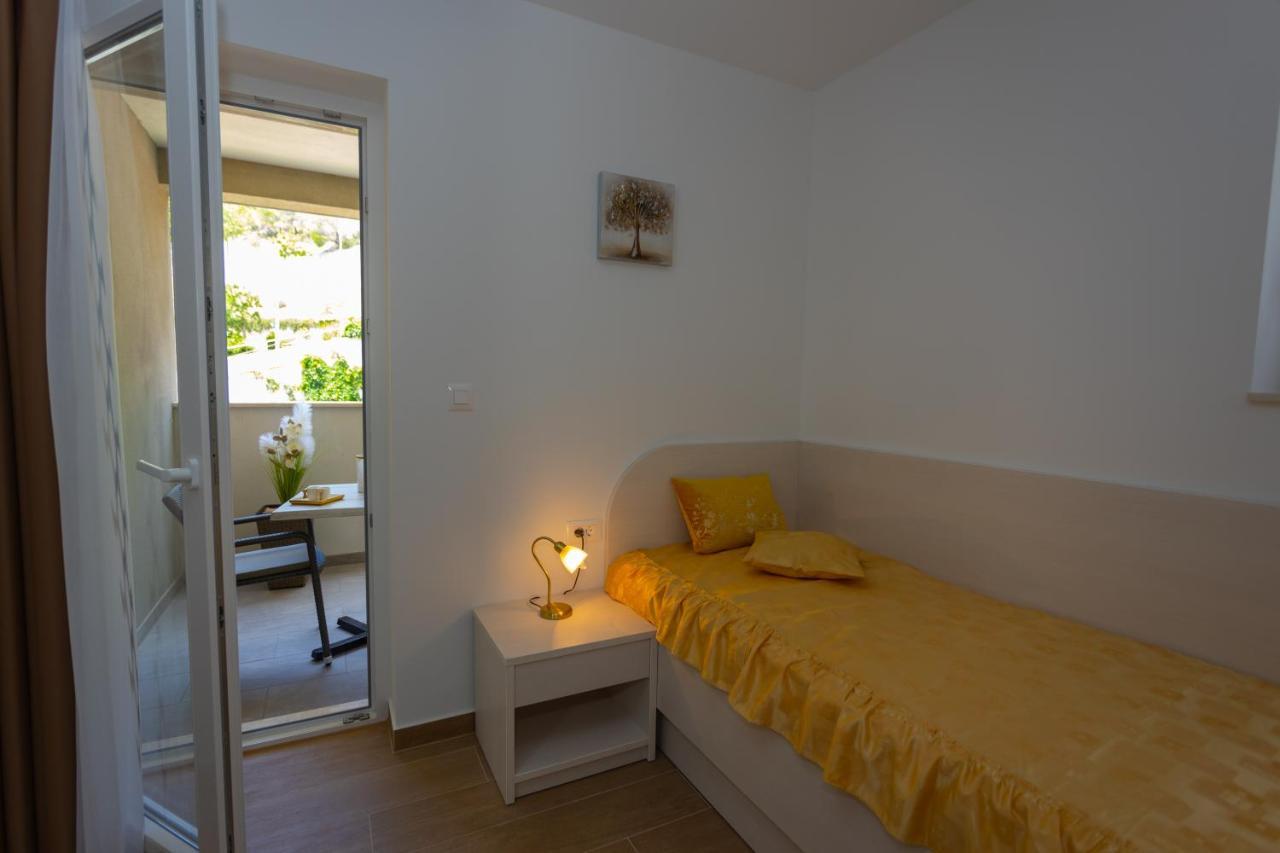 Apartments Vicin Brela Ngoại thất bức ảnh