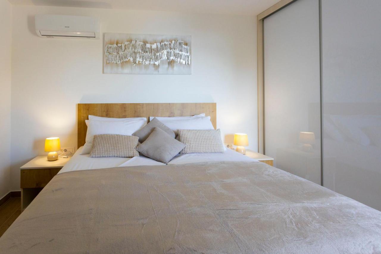 Apartments Vicin Brela Ngoại thất bức ảnh
