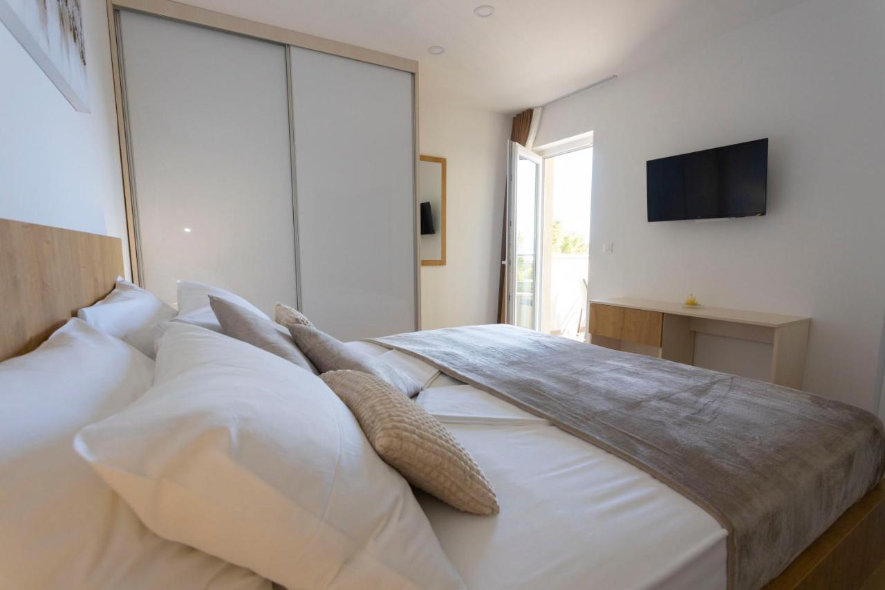 Apartments Vicin Brela Ngoại thất bức ảnh