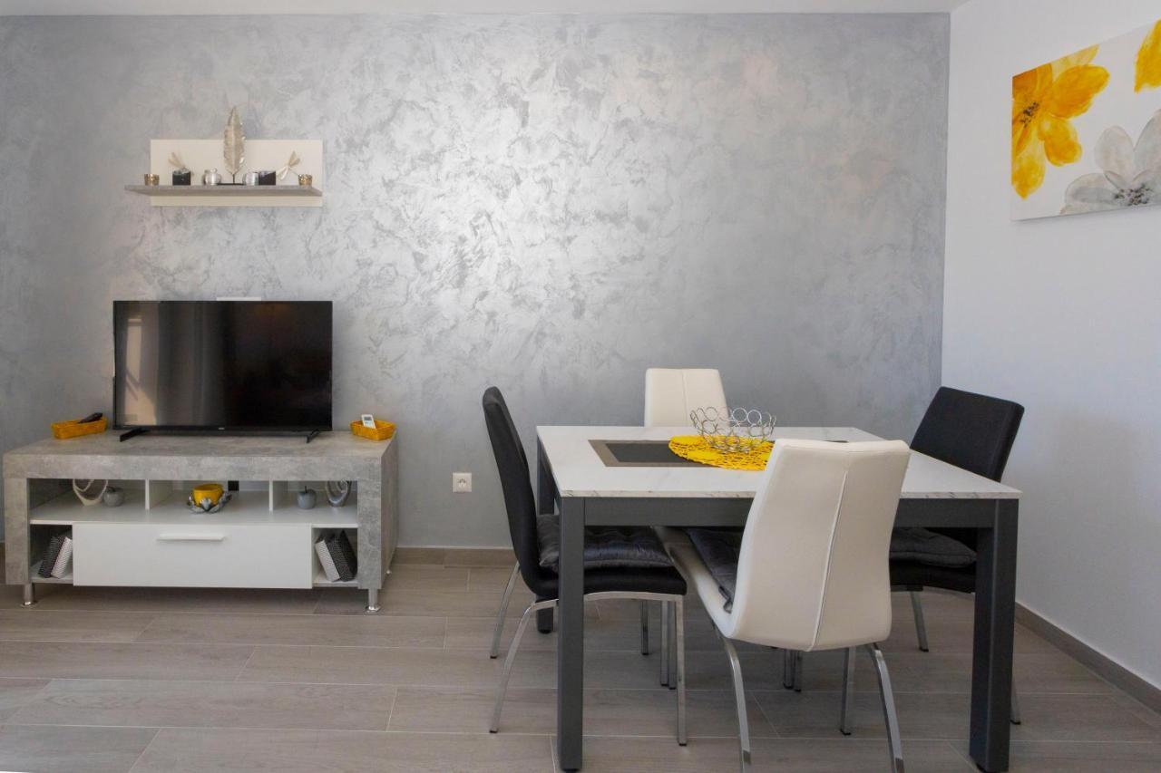 Apartments Vicin Brela Ngoại thất bức ảnh